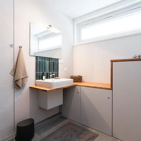 App 115 - Strandlage *